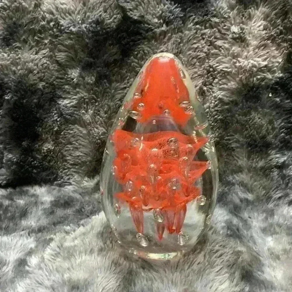 Large Teardrop or Egg form Art Glass  , orange colored and controlled helix - Picture 2 of 16